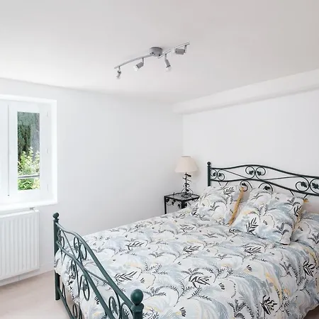 Casa de Férias Le Verdier - Charmante Maison Pour 10 Avec Jardin