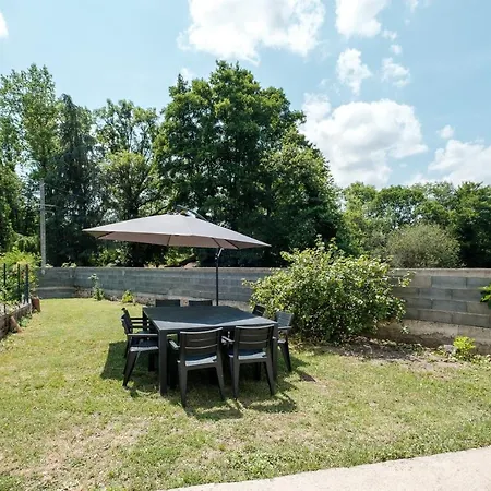 Le Verdier - Charmante Maison Pour 10 Avec Jardin Casa de Férias